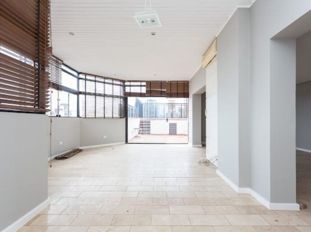 Cobertura, 3 quartos, 248 m² - Foto 2