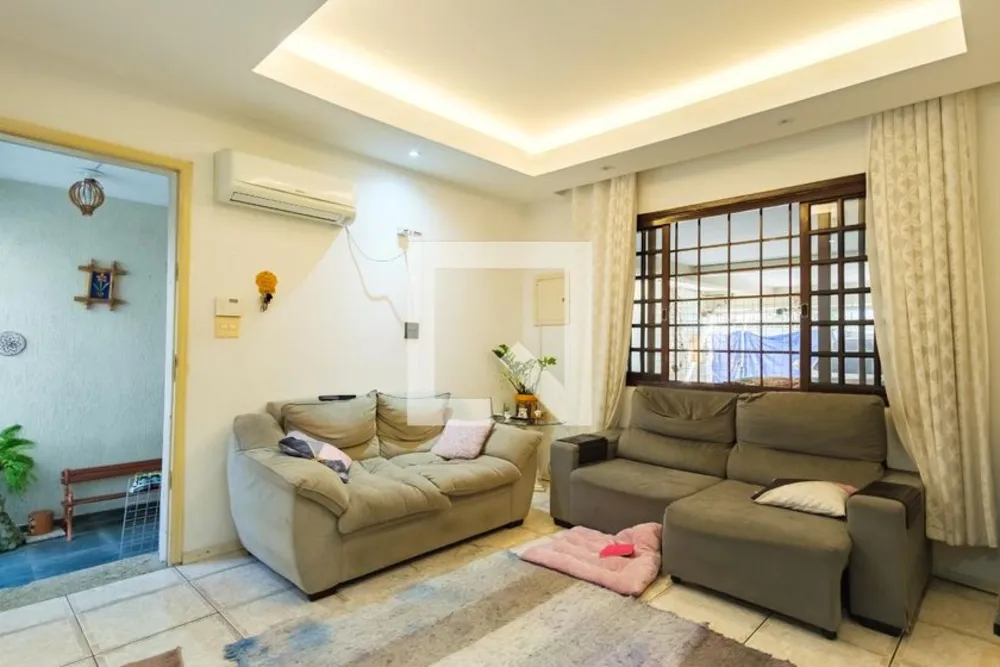 Casa, 4 quartos, 180 m² - Foto 1