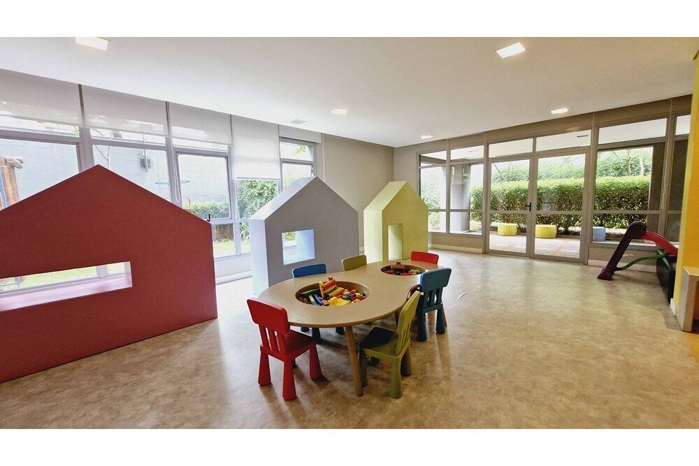 Apartamento à venda com 3 quartos, 65m² - Foto 2