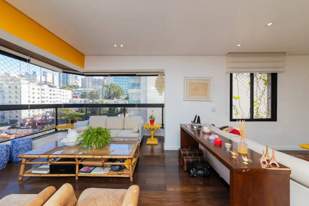 Apartamento, 3 quartos, 170 m² - Foto 1