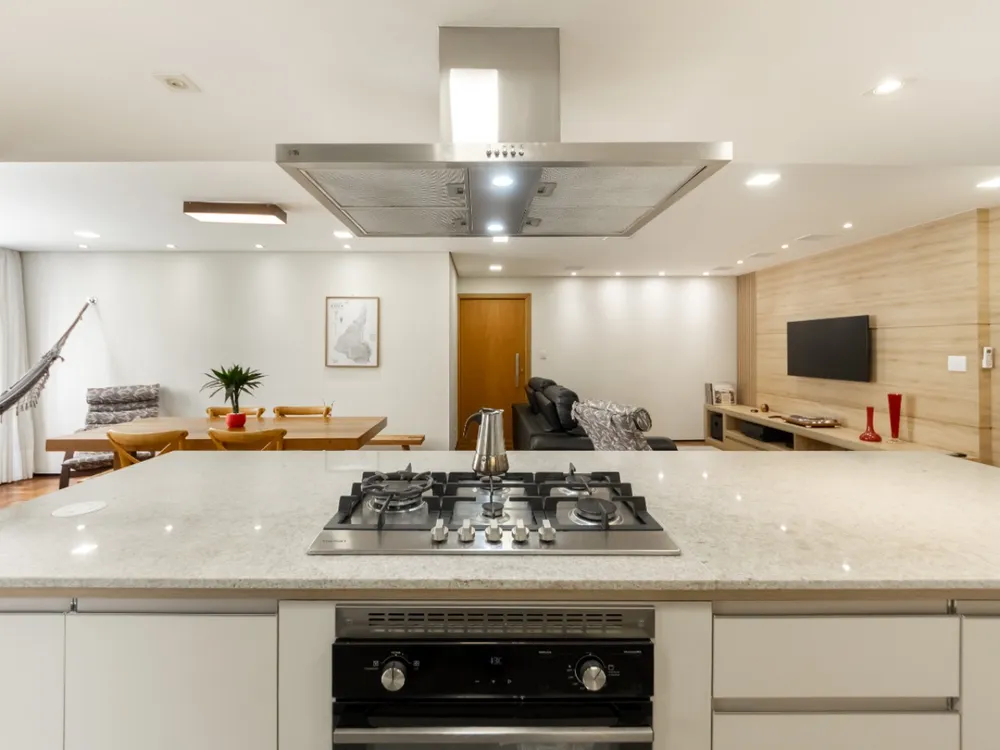 Apartamento, 3 quartos, 140 m² - Foto 2