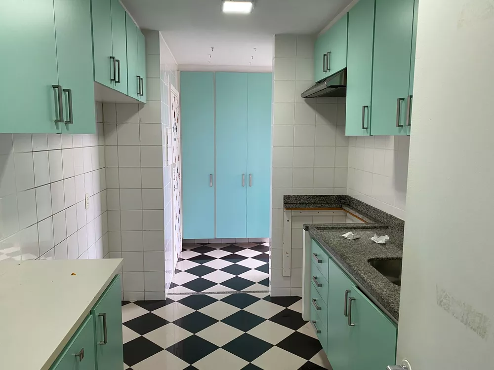 Apartamento à venda com 3 quartos, 126m² - Foto 12