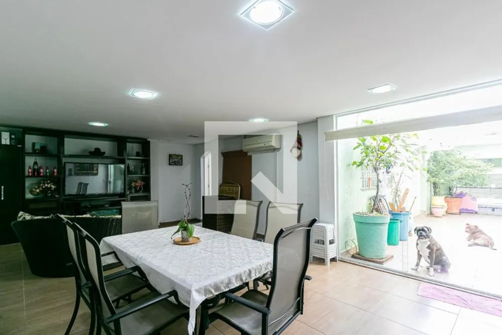 Casa, 3 quartos, 216 m² - Foto 8