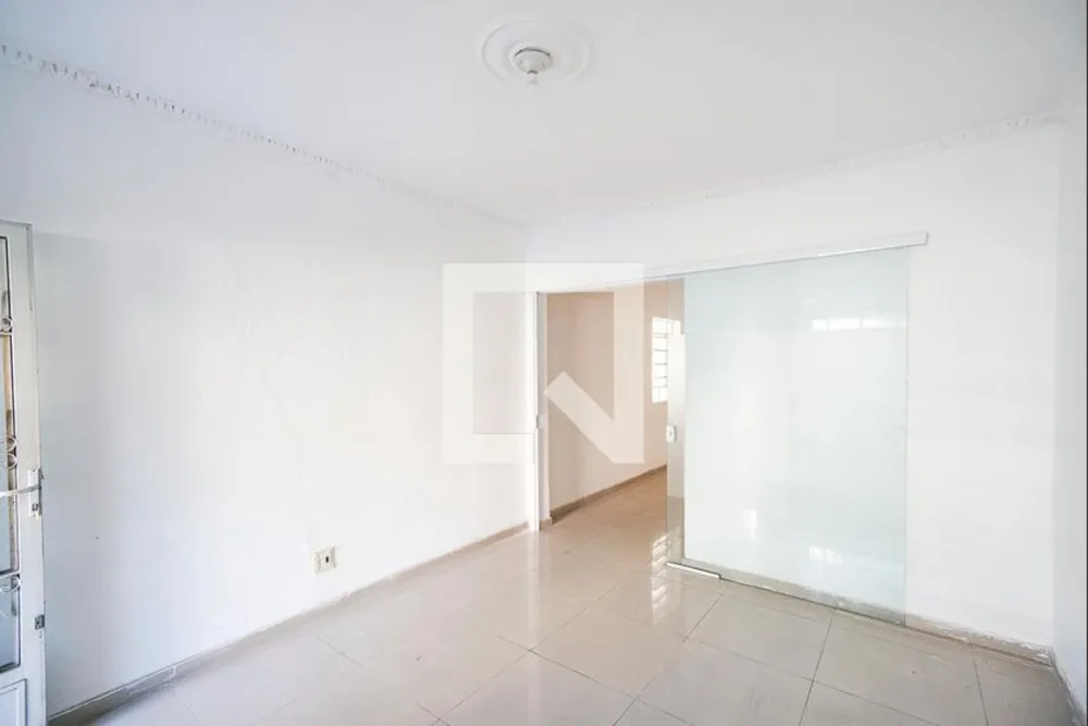 Casa, 3 quartos, 200 m² - Foto 3