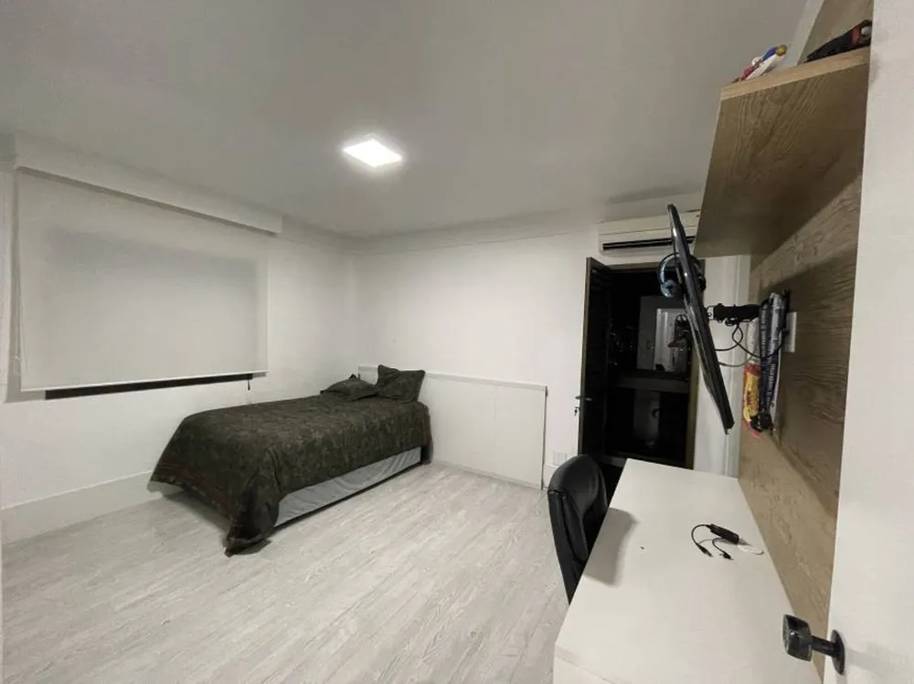 Apartamento, 4 quartos, 200 m² - Foto 1
