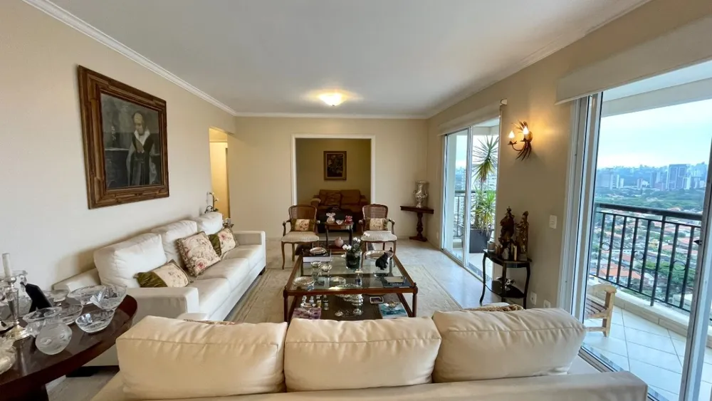 Apartamento, 3 quartos, 170 m² - Foto 1