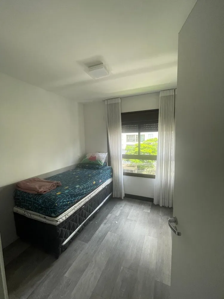 Apartamento, 3 quartos, 133 m² - Foto 2