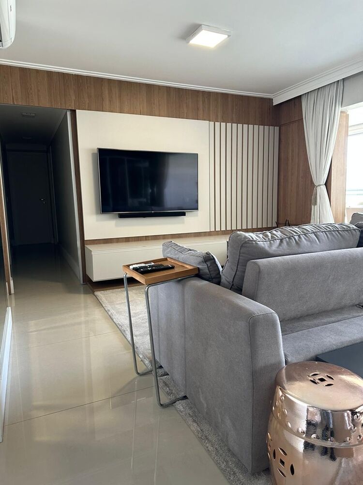 Apartamento, 3 quartos, 156 m² - Foto 2