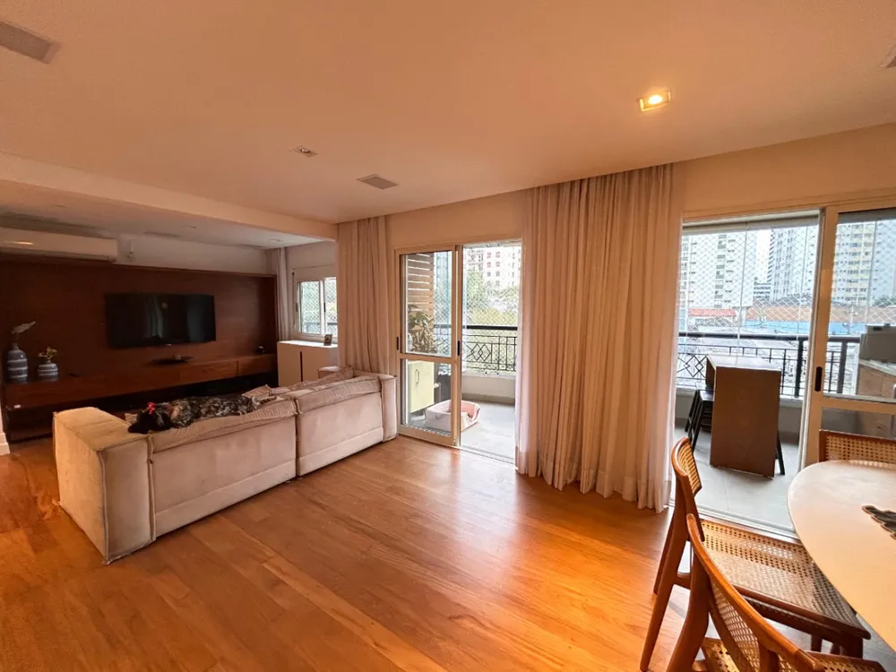 Apartamento, 3 quartos, 130 m² - Foto 2