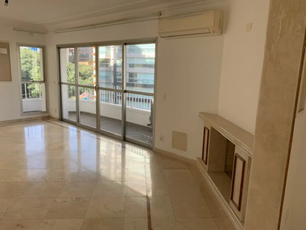 Apartamento, 4 quartos, 205 m² - Foto 1
