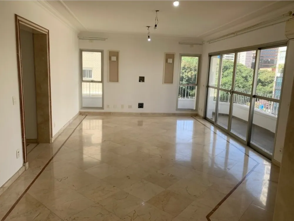 Apartamento, 4 quartos, 205 m² - Foto 2