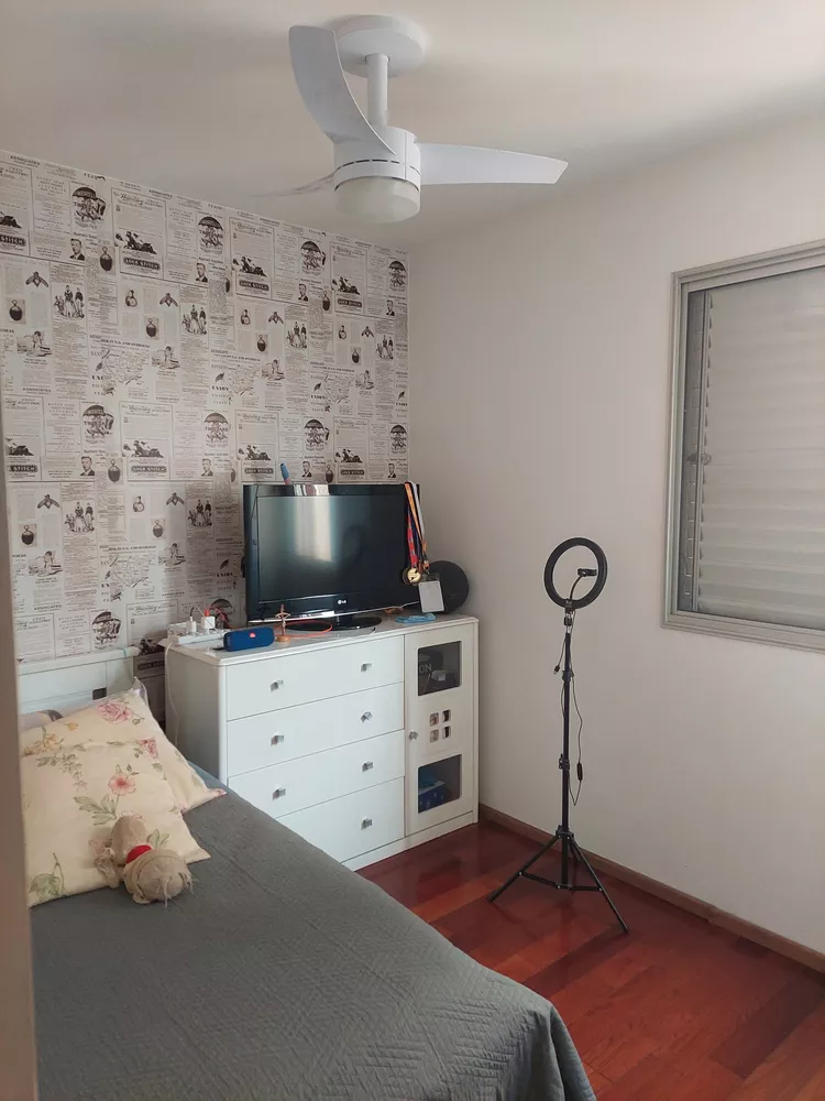 Apartamento à venda com 3 quartos, 61m² - Foto 4