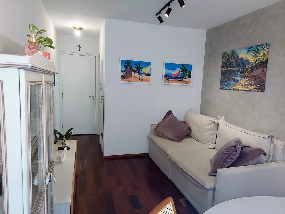 Apartamento à venda com 3 quartos, 61m² - Foto 1