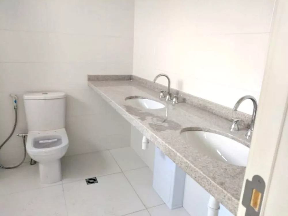 Apartamento à venda com 3 quartos, 162m² - Foto 3