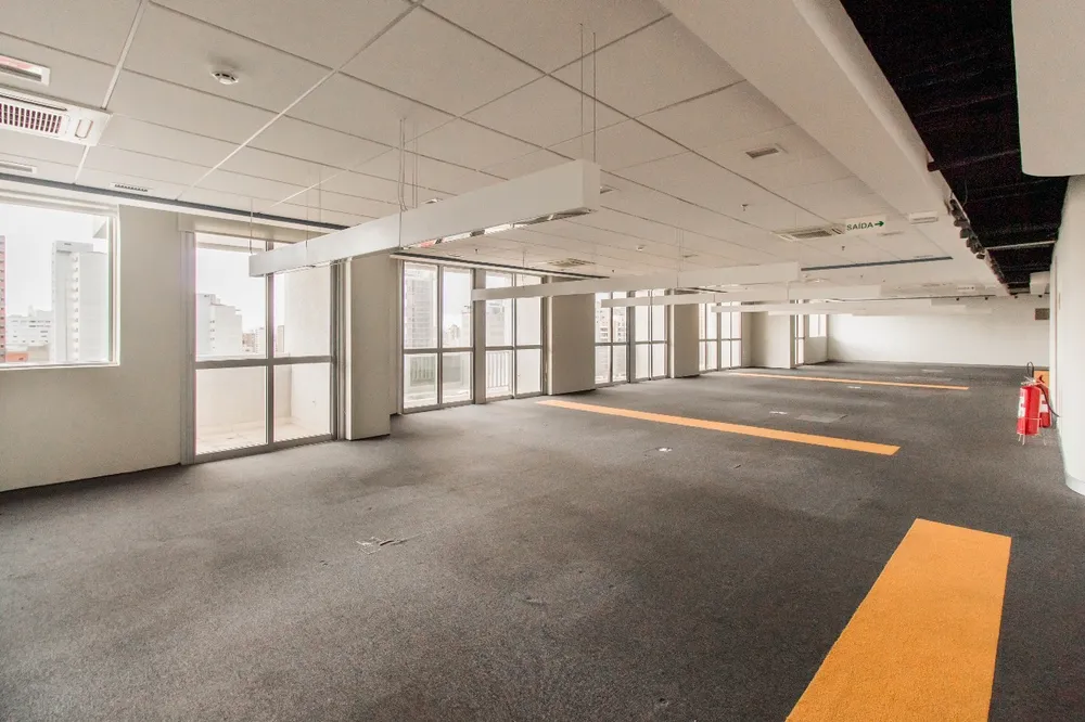 Sala-Conjunto, 880 m² - Foto 1