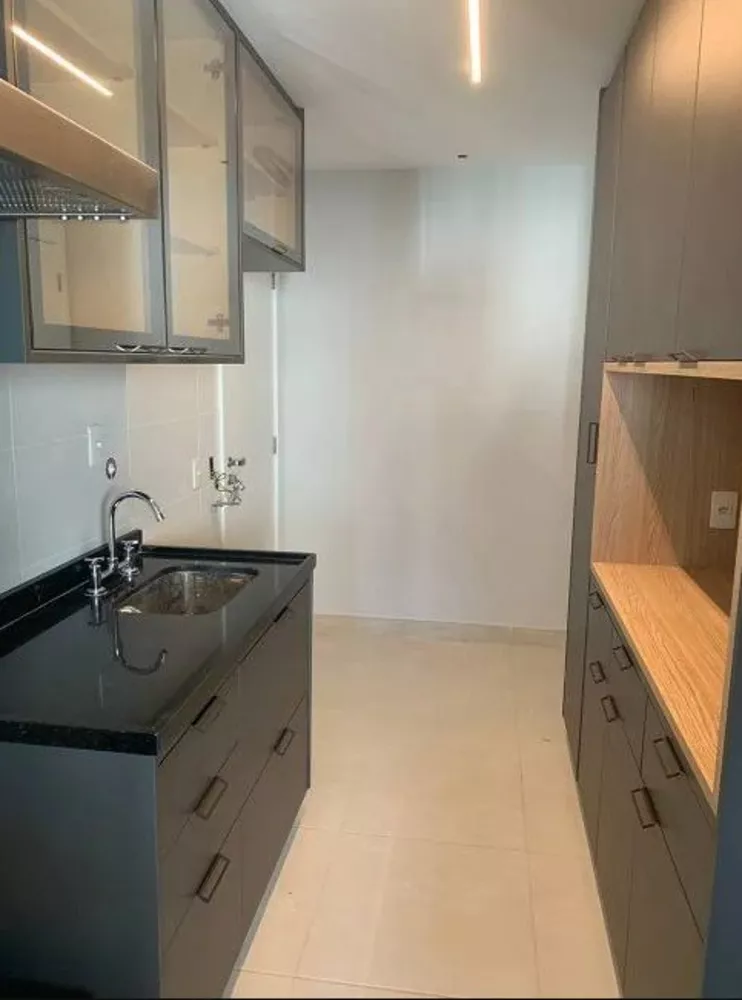 Apartamento à venda com 2 quartos, 104m² - Foto 2