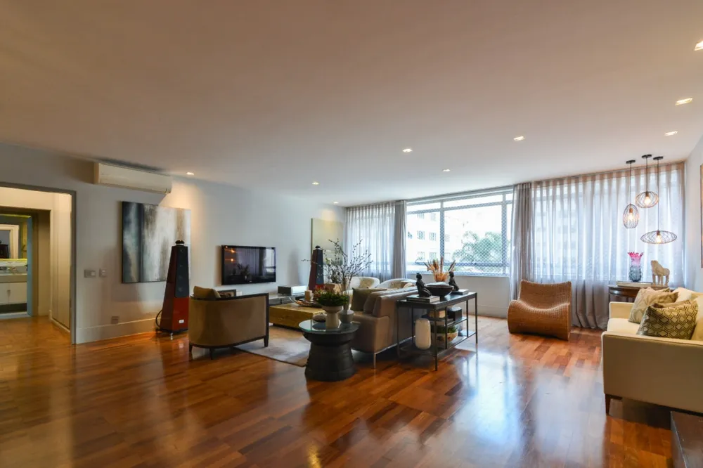 Apartamento, 3 quartos, 300 m² - Foto 2