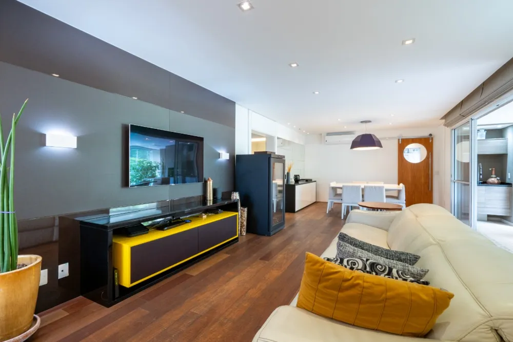 Apartamento, 3 quartos, 170 m² - Foto 2