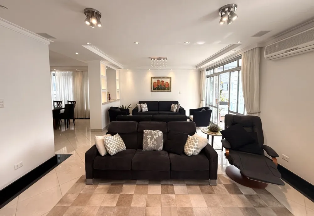 Apartamento, 3 quartos, 230 m² - Foto 2