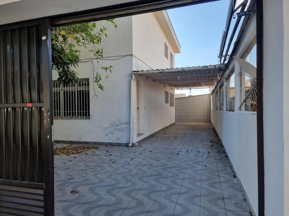 Casa, 3 quartos, 252 m² - Foto 1