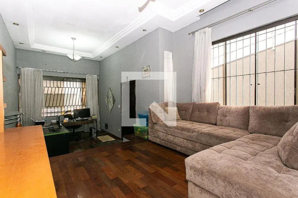 Casa, 3 quartos, 245 m² - Foto 1