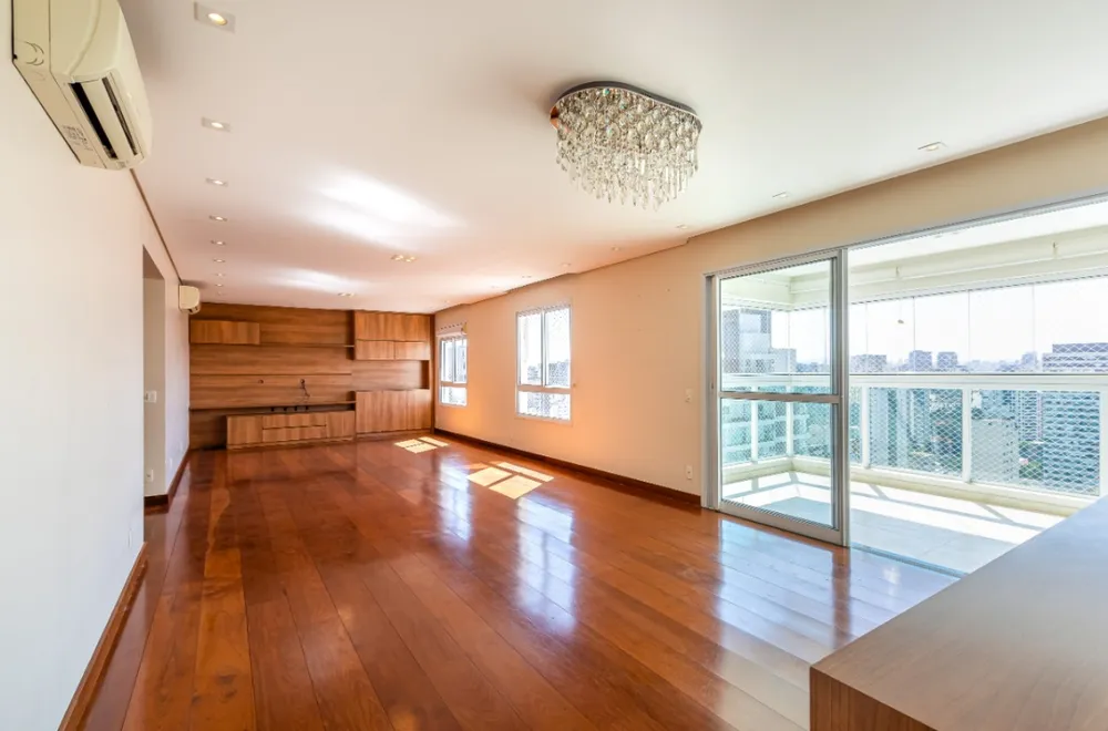 Apartamento, 3 quartos, 210 m² - Foto 2