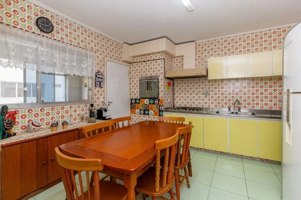 Apartamento, 3 quartos, 160 m² - Foto 2