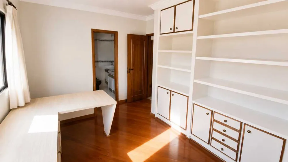 Apartamento, 4 quartos, 235 m² - Foto 11