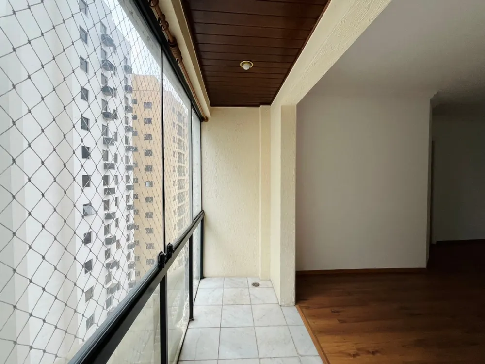 Apartamento, 3 quartos, 100 m² - Foto 1