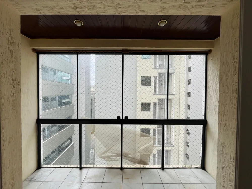 Apartamento, 3 quartos, 100 m² - Foto 2