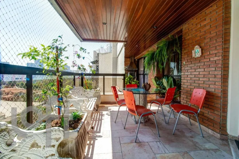 Apartamento, 4 quartos, 250 m² - Foto 2