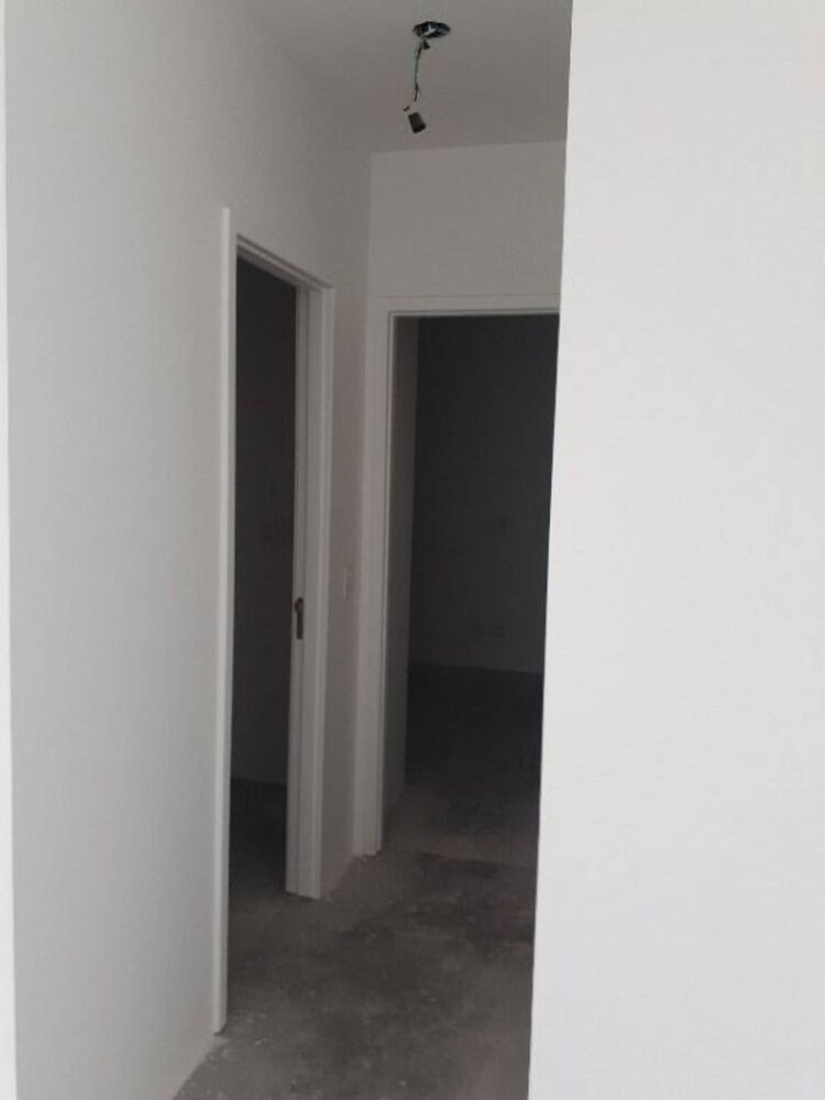 Apartamento à venda com 2 quartos, 63m² - Foto 9