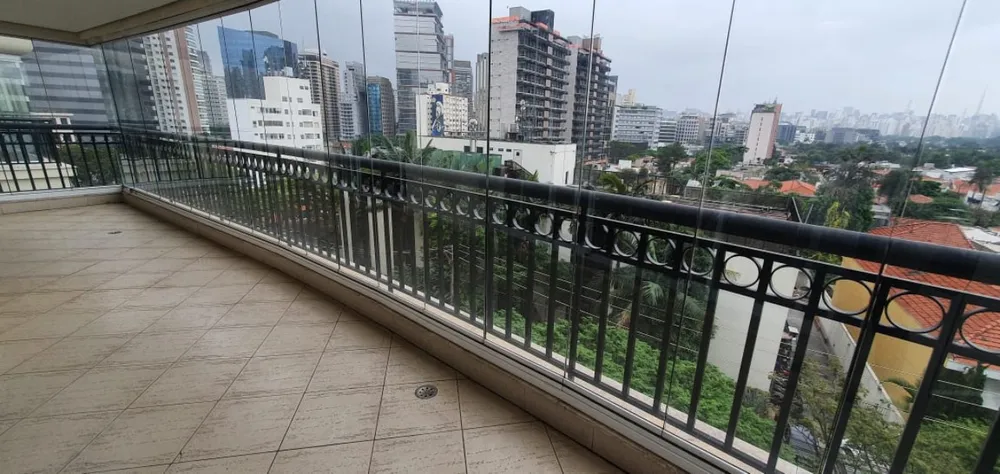 Apartamento, 4 quartos, 220 m² - Foto 1