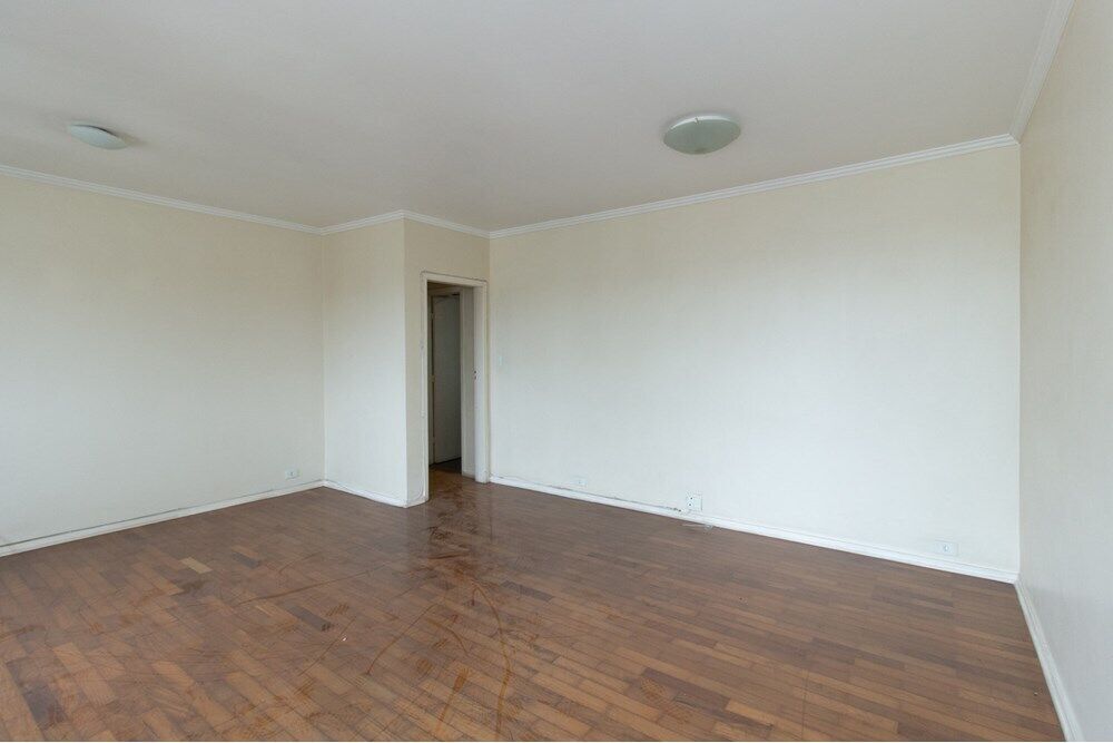 Apartamento à venda com 3 quartos, 117m² - Foto 1