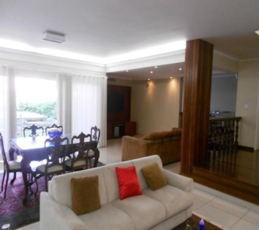 Casa, 4 quartos, 463 m² - Foto 1