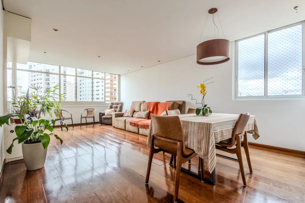 Apartamento, 3 quartos, 130 m² - Foto 1
