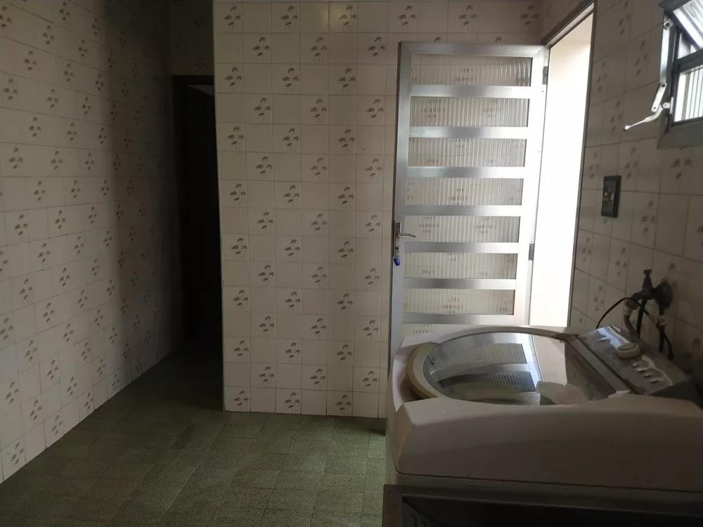 Casa, 3 quartos, 335 m² - Foto 2