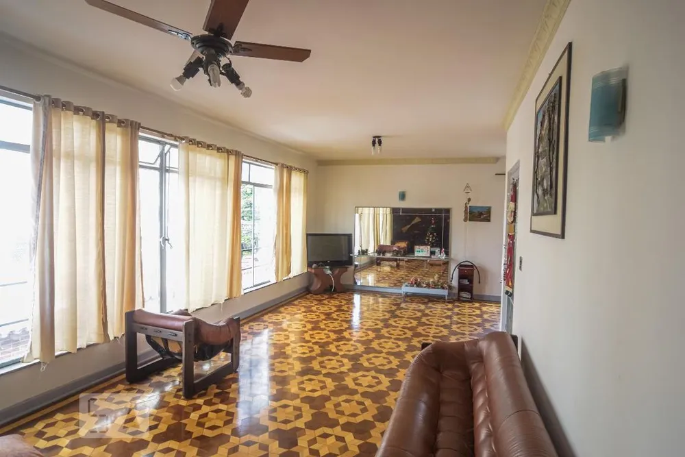 Casa, 3 quartos, 234 m² - Foto 3