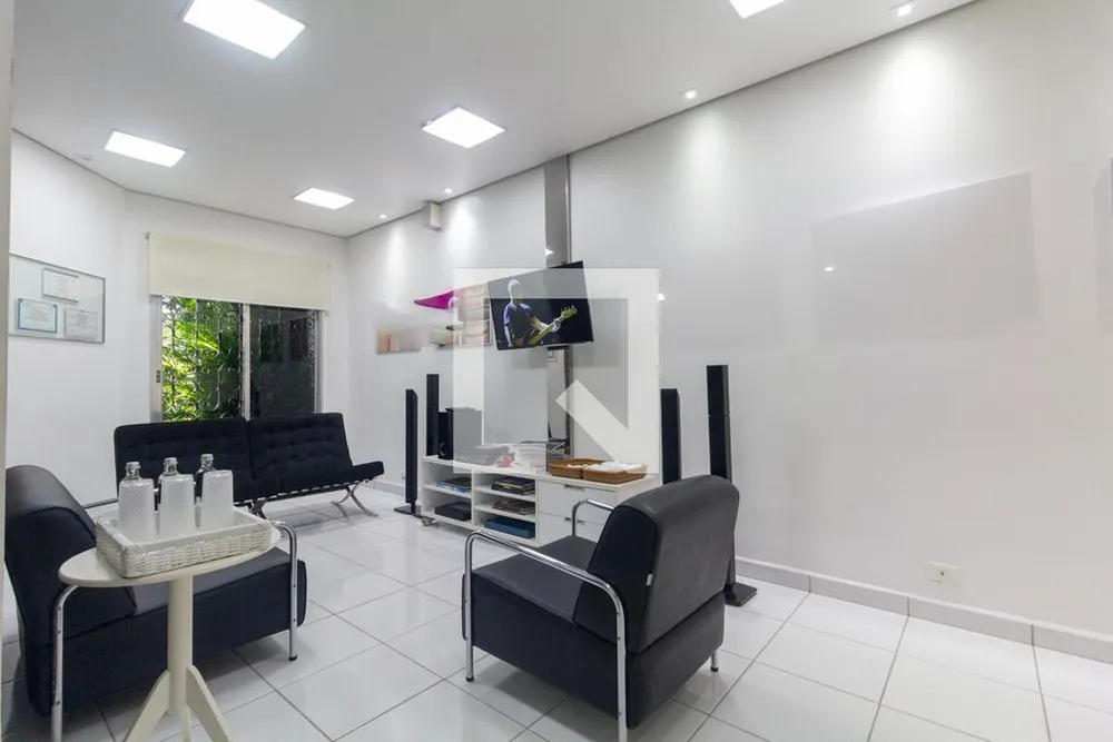 Casa, 3 quartos, 250 m² - Foto 2