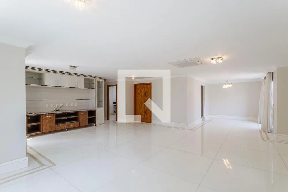Apartamento, 3 quartos, 214 m² - Foto 2