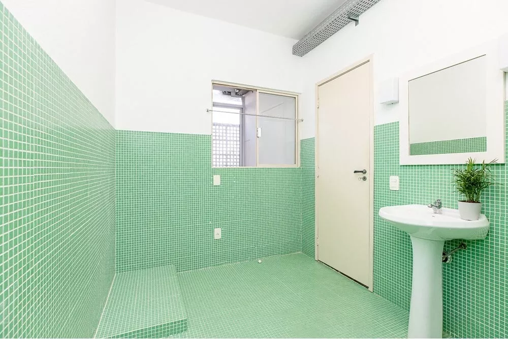 Apartamento à venda com 2 quartos, 140m² - Foto 2