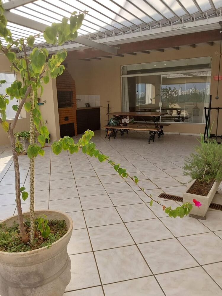Cobertura, 3 quartos, 230 m² - Foto 3