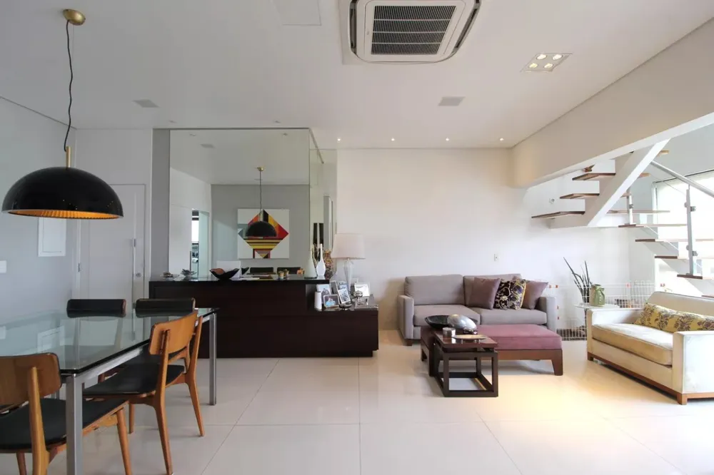 Cobertura, 3 quartos, 215 m² - Foto 1