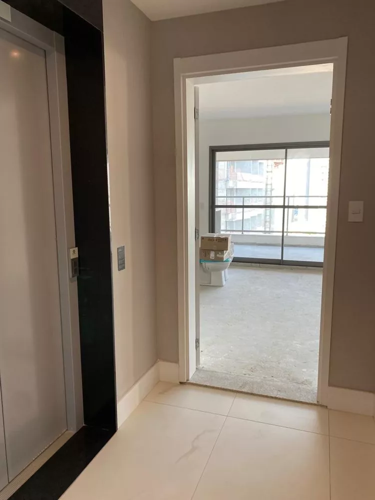 Apartamento, 3 quartos, 125 m² - Foto 1