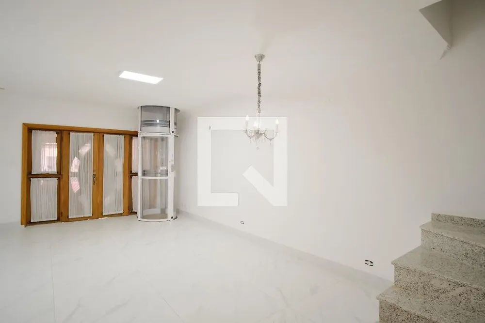 Casa, 2 quartos, 275 m² - Foto 1