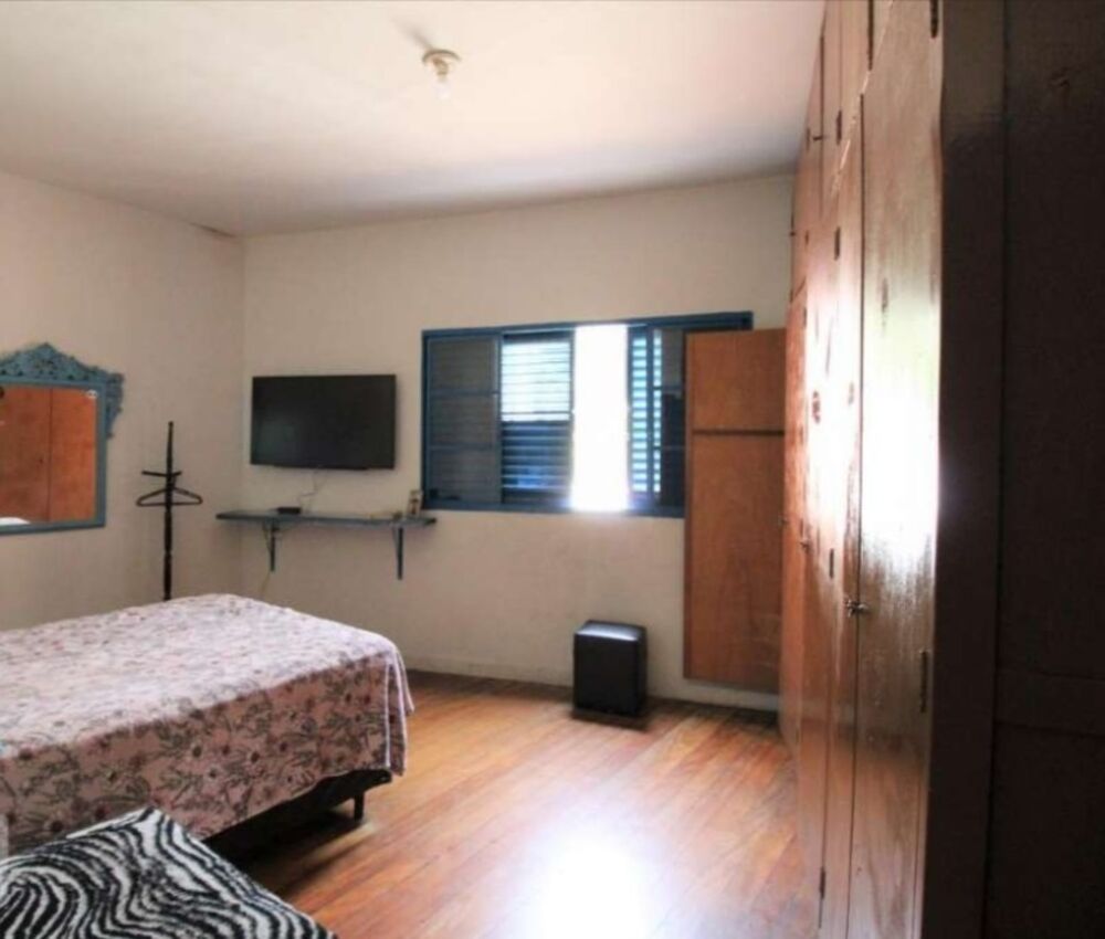 Casa, 3 quartos, 205 m² - Foto 2
