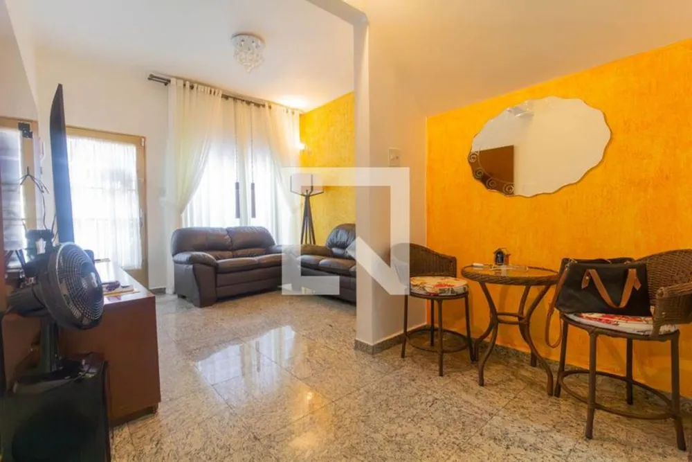Casa, 3 quartos, 216 m² - Foto 2