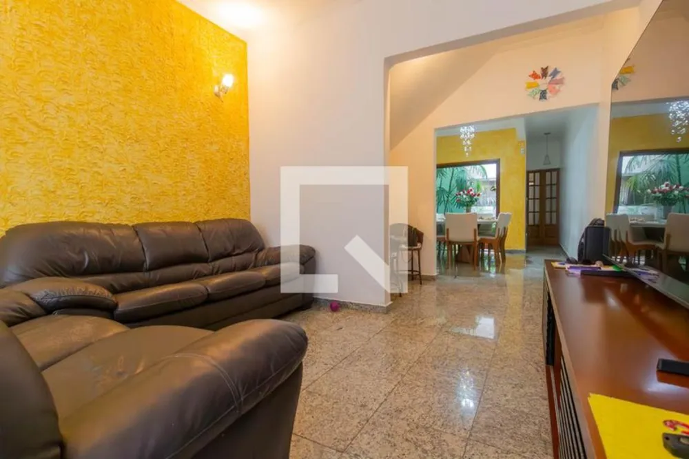Casa, 3 quartos, 216 m² - Foto 3