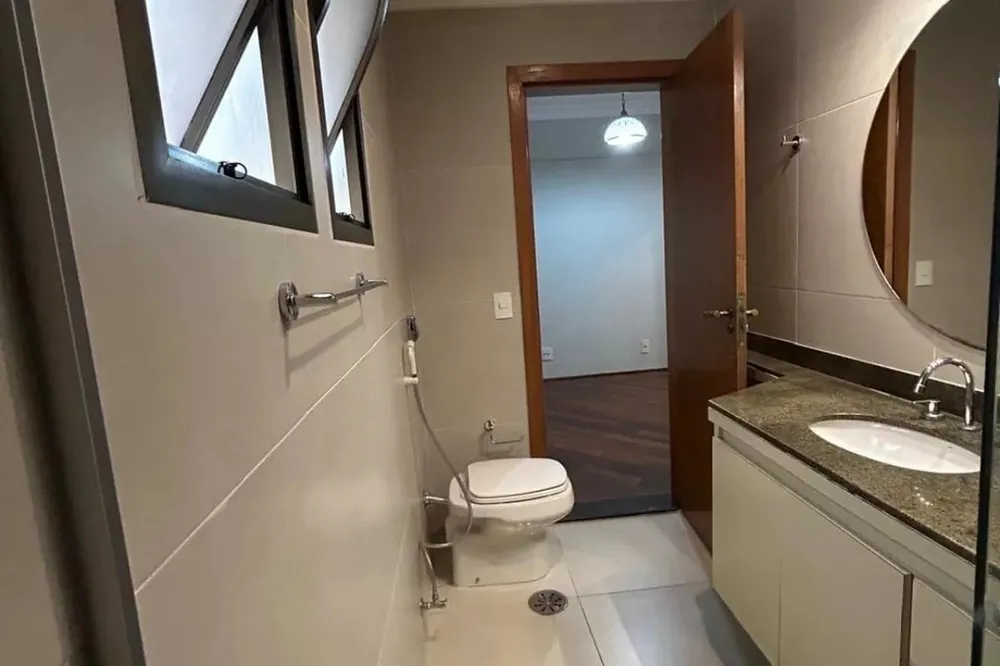 Apartamento, 3 quartos, 160 m² - Foto 2