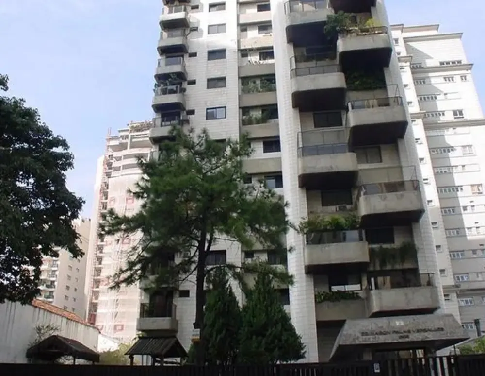Apartamento, 3 quartos, 220 m² - Foto 1